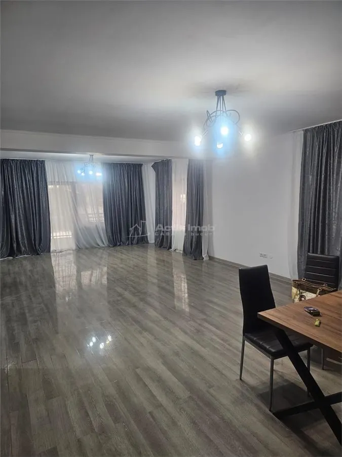 Villa Premium P+1+M Parque Chindia, Targoviste | 4 Dormitorios, 500 m² - foto 7