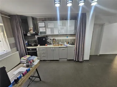 Resita, Apartamento 3 Dormitorios, Planta Baja Elevada, Micro 4, Apto para Oficinas - foto 17