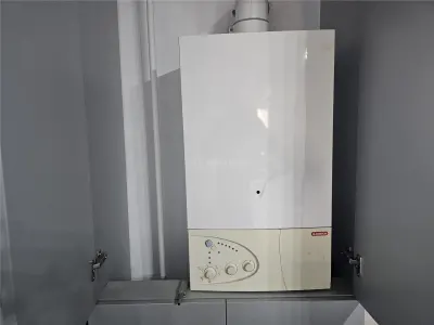 Resita, Apartamento 3 Dormitorios, Planta Baja Elevada, Micro 4, Apto para Oficinas - foto 20