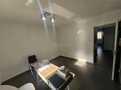 Resita, Apartamento 3 Dormitorios, Planta Baja Elevada, Micro 4, Apto para Oficinas - foto 22