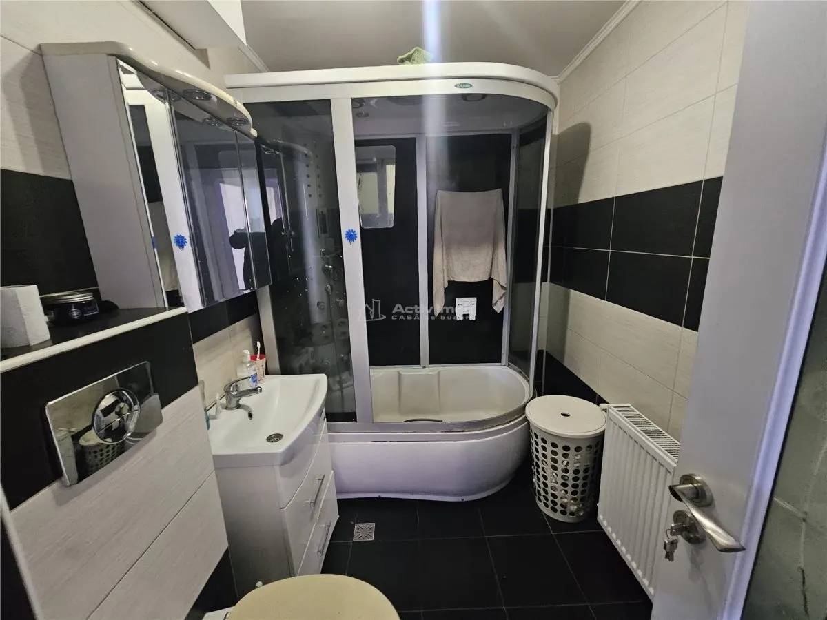 Resita, Apartamento 3 Dormitorios, Planta Baja Elevada, Micro 4, Apto para Oficinas - foto 8