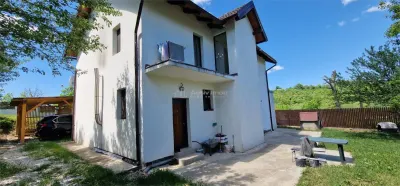 Resita Villa Nueva con 993 sqm de Terreno, Km 2 Carretera Caransebes, Comisión Cero Comprador - foto 3