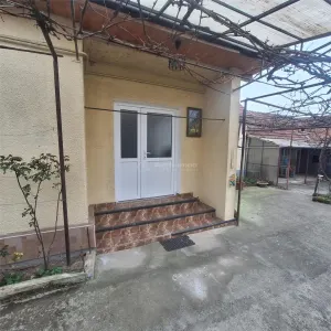 Bocsa Vasiova : Maison Familiale Charmante avec Jardin - foto 14