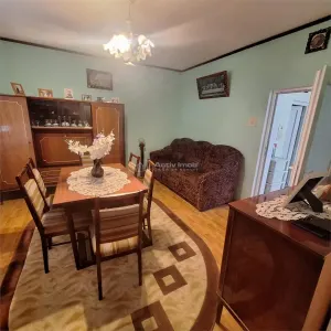 Bocsa Vasiova : Maison Familiale Charmante avec Jardin - foto 21