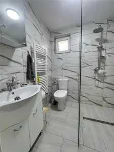 Maison - Saulesti - 2 Chambres - foto 10