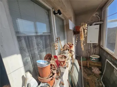 Apartment with 2 bedrooms for sale 56 sqm in Resita, Micro III area - foto 10