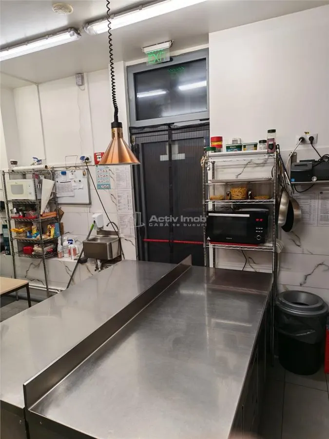 Oportunidad Excepcional de Inversión en Oradea – Restaurante Completamente Equipado, Negocio Llave en Mano - foto 6