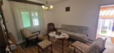 Brebu Nou, Caraș-Severin : Deux Maisons sur Terrain de 1 400 m², Zéro Commission Acheteur - foto 21