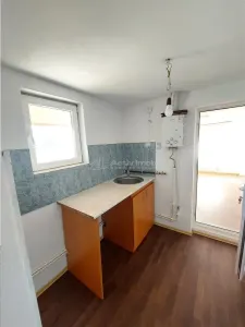 Vivienda de Planta Baja, 130 m², 4 Habitaciones, Parcela 1270 m², Calle Orizontului - foto 11