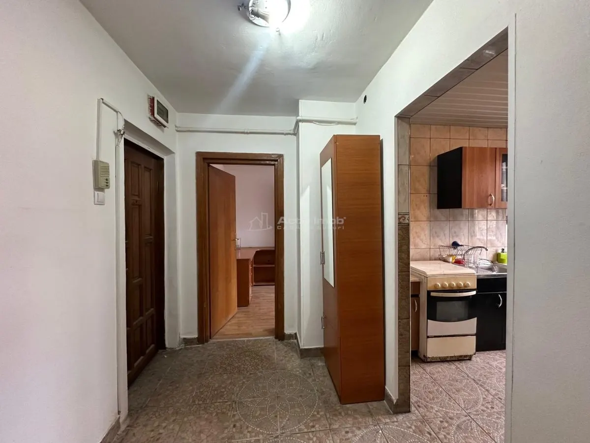 Resita, Apartamento de 3 Dormitorios, Semiabierto, Zona Central - foto 24