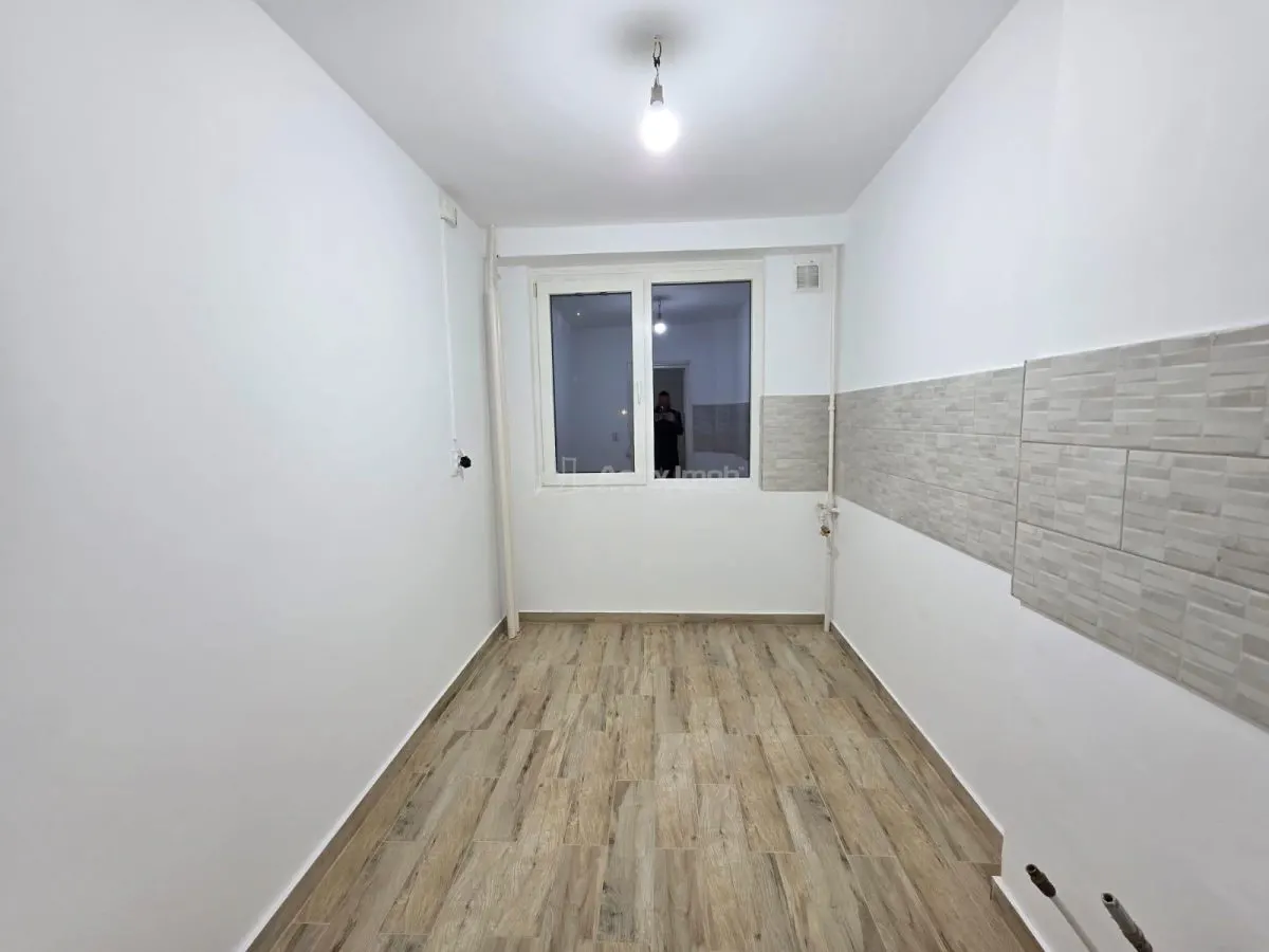 Appartement 3 Pièces - Maior Coravu - Vatra Luminoasa - foto 5
