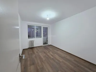 Appartement 3 Pièces - Maior Coravu - Vatra Luminoasa - foto 8