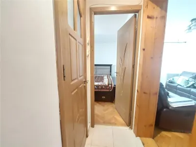 Exclusive 4-Bedroom Apartment, 60 sqm, 3rd Floor, Republicii Street, CFR Zone - foto 13