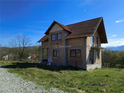 Maison Individuelle à Vendre à Talmaciu - foto 14