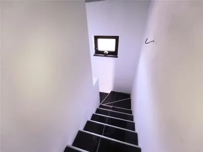 Maison Individuelle à Vendre à Talmaciu - foto 4
