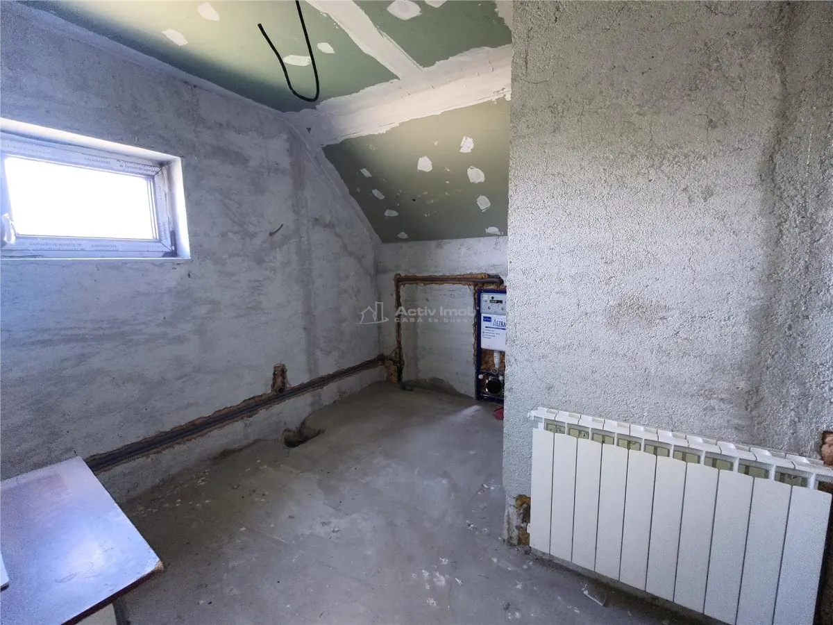Maison Individuelle à Vendre à Talmaciu - foto 10