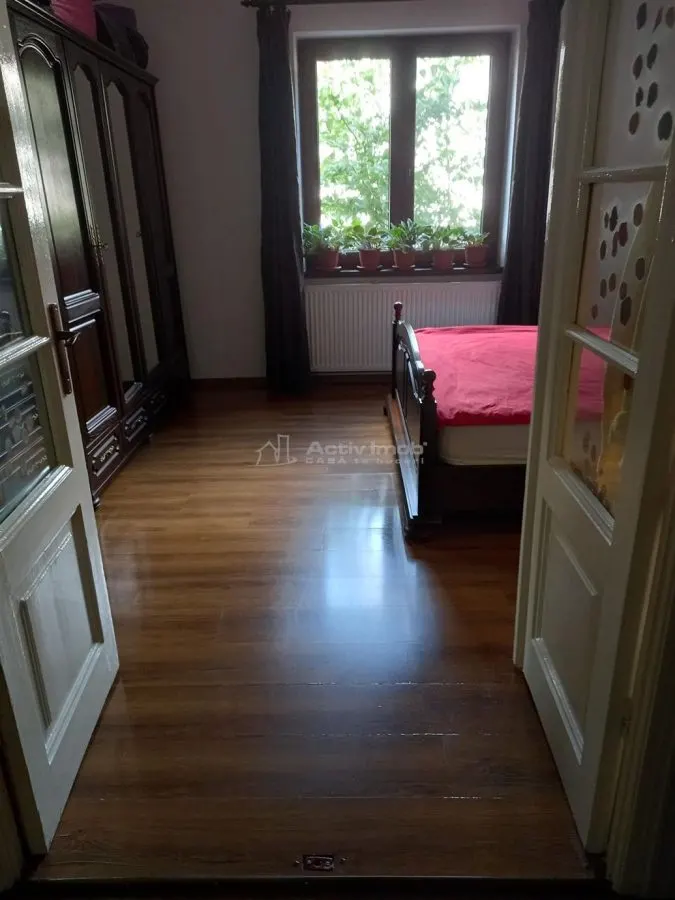 Appartement Rez-de-Chaussée en Villa, Vatra Luminoasa – Idéal pour Bureau - foto 2