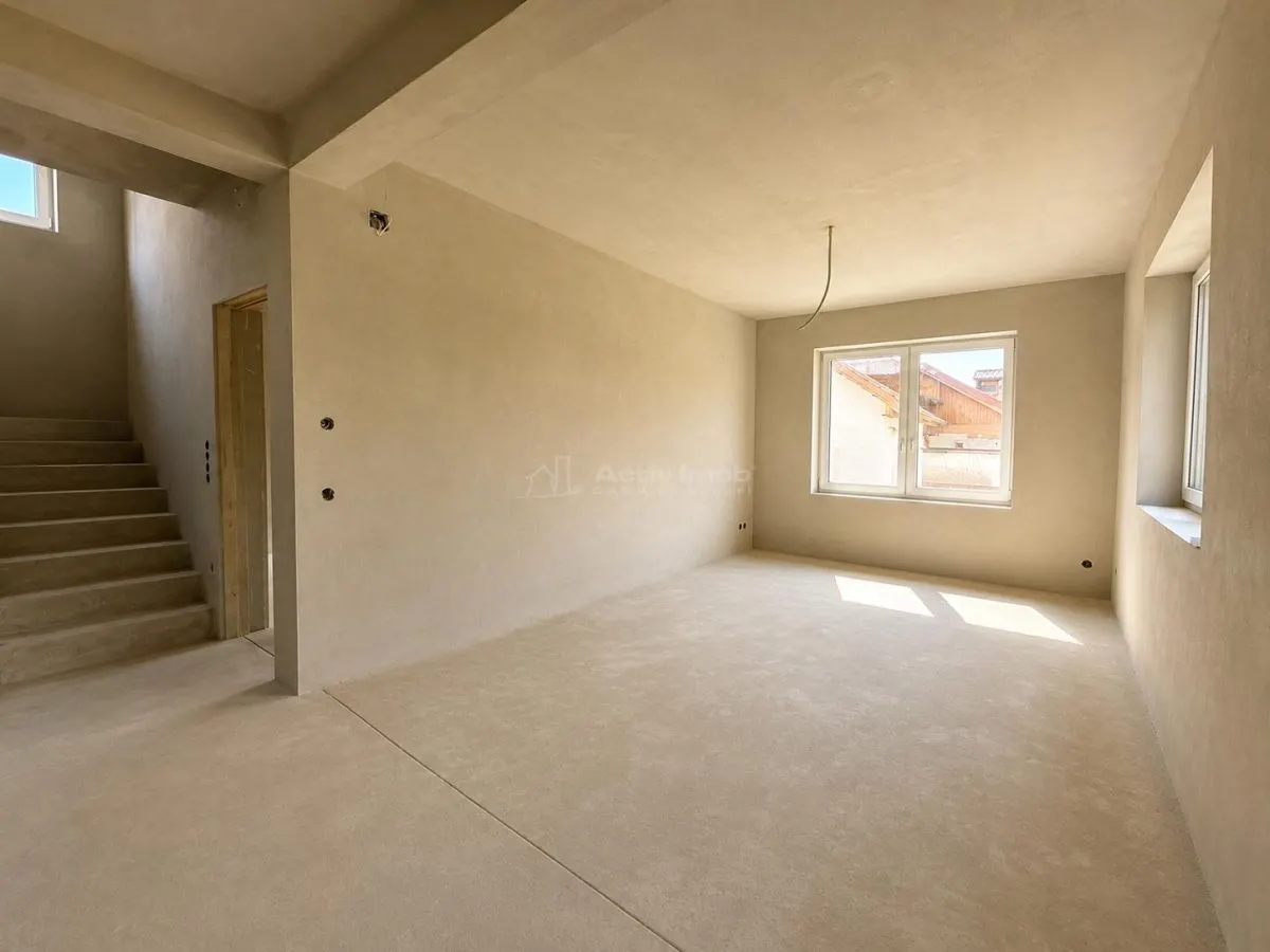 Maison Moderne Neuve à Vendre à Sadu - foto 2