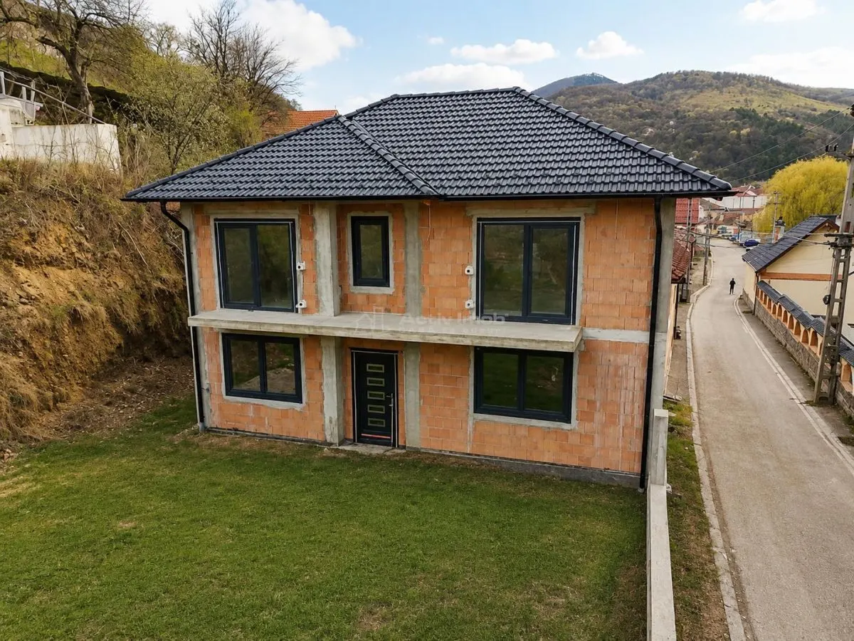 Maison Moderne Neuve à Vendre à Sadu - foto 6