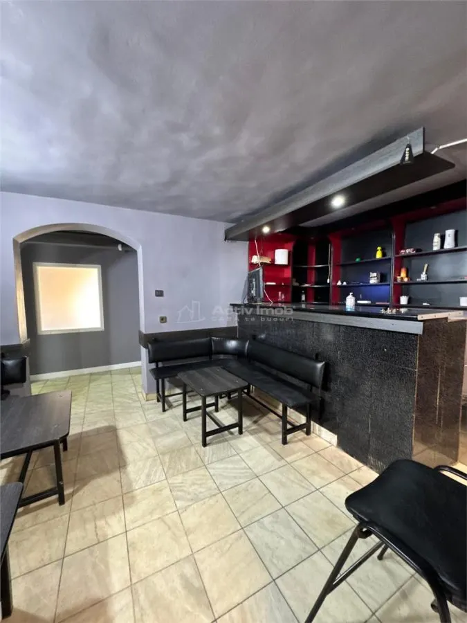 Opportunité – Local Commercial RDC + Étage - foto 3