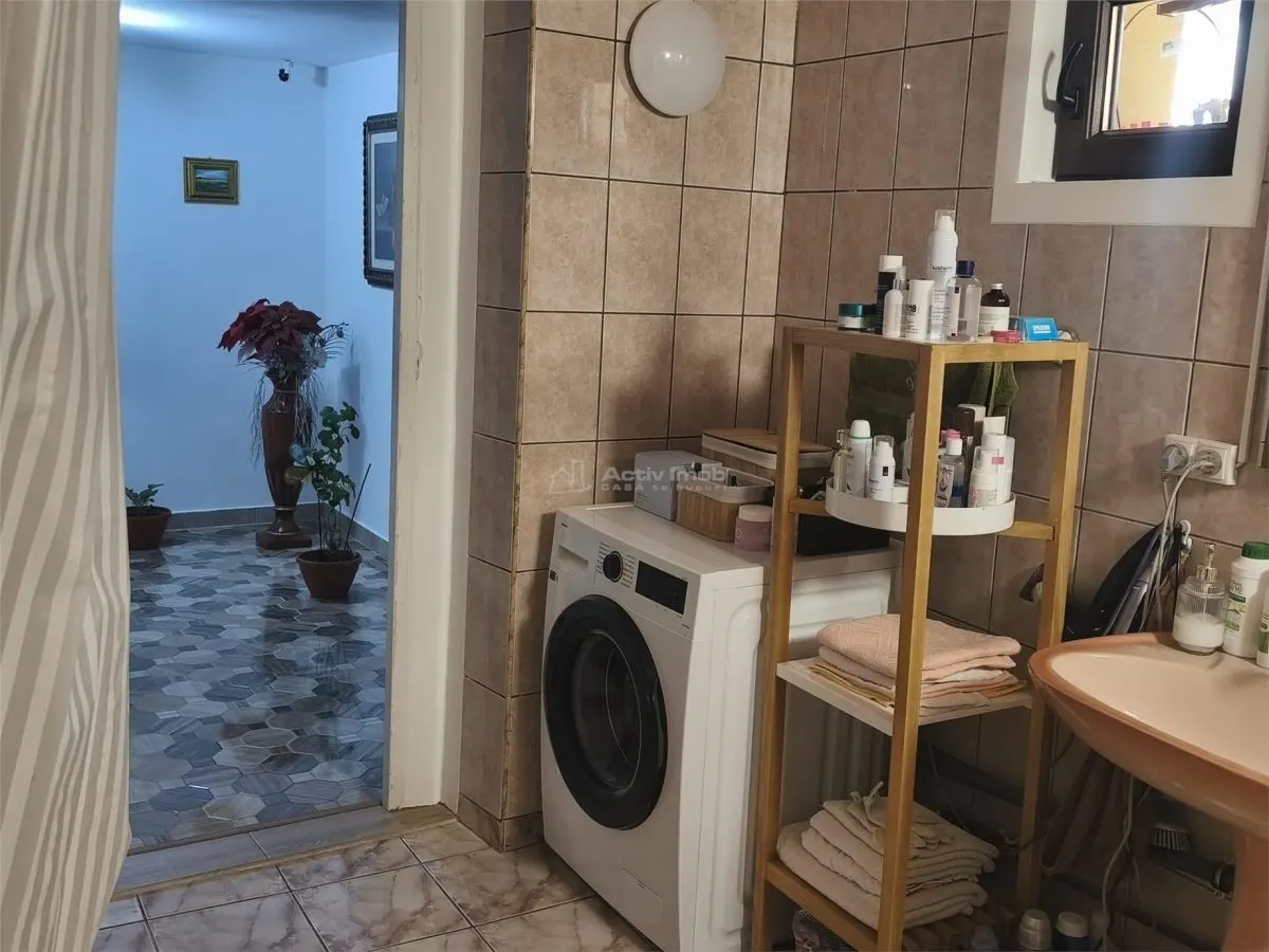 Maison à Resita, Quartier Muncitoresc - foto 12