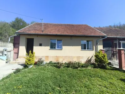 Maison à Resita, Quartier Muncitoresc - foto 17