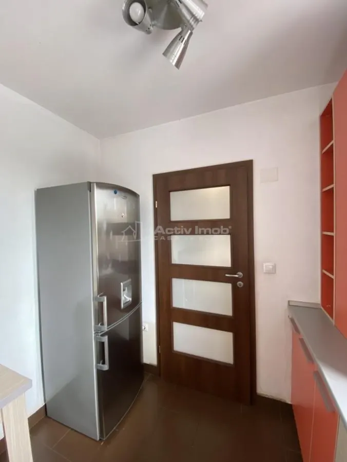 Appartement Spacieux de 3 Chambres en Villa, Bucurestii Noi - foto 13