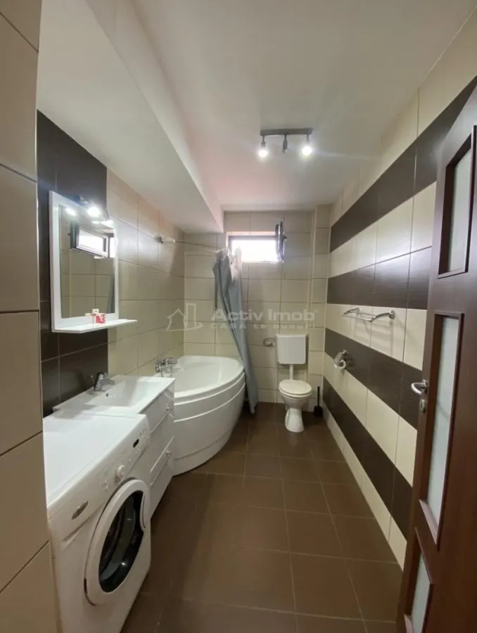 Appartement Spacieux de 3 Chambres en Villa, Bucurestii Noi - foto 16