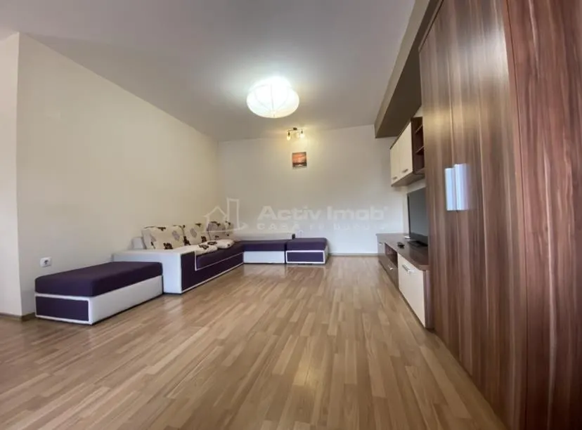 Appartement Spacieux de 3 Chambres en Villa, Bucurestii Noi - foto 3