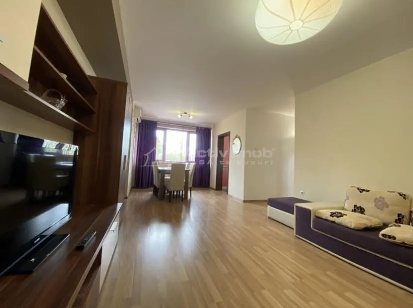 Appartement Spacieux de 3 Chambres en Villa, Bucurestii Noi - foto 4