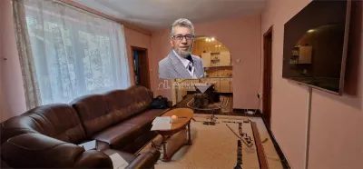 Casa Unifamiliar Resita, Planta+Buhardilla, Zona Lend, 565 m², Comisión Comprador CERO - Resita