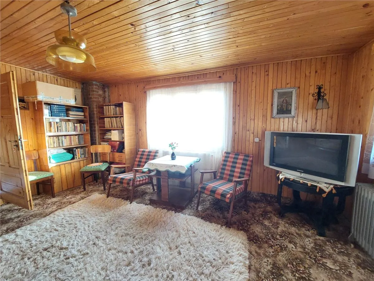 Casa P+1, 5 Dormitorios, 150 m², 3.815 m² Terreno, Zoresti, Vernesti - foto 16