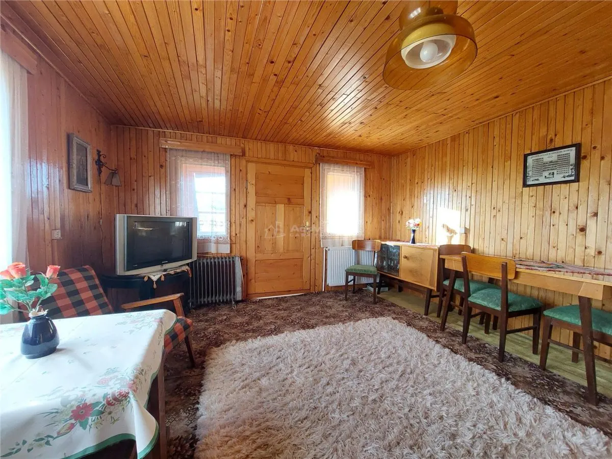 Casa P+1, 5 Dormitorios, 150 m², 3.815 m² Terreno, Zoresti, Vernesti - foto 17