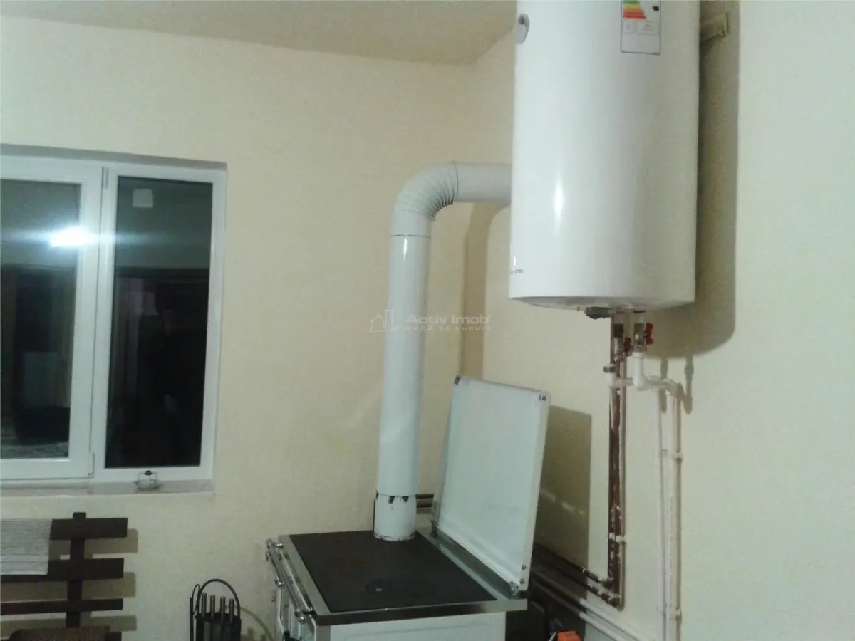 3-Bedroom House with Land in Pojejena, Caras Severin - foto 10