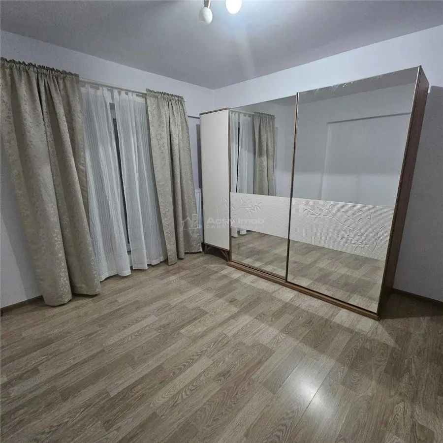 Appartement 2 Chambres Semi-Ouvert avec Parking – Pallady, Drumul Gura Garlitei - foto 4