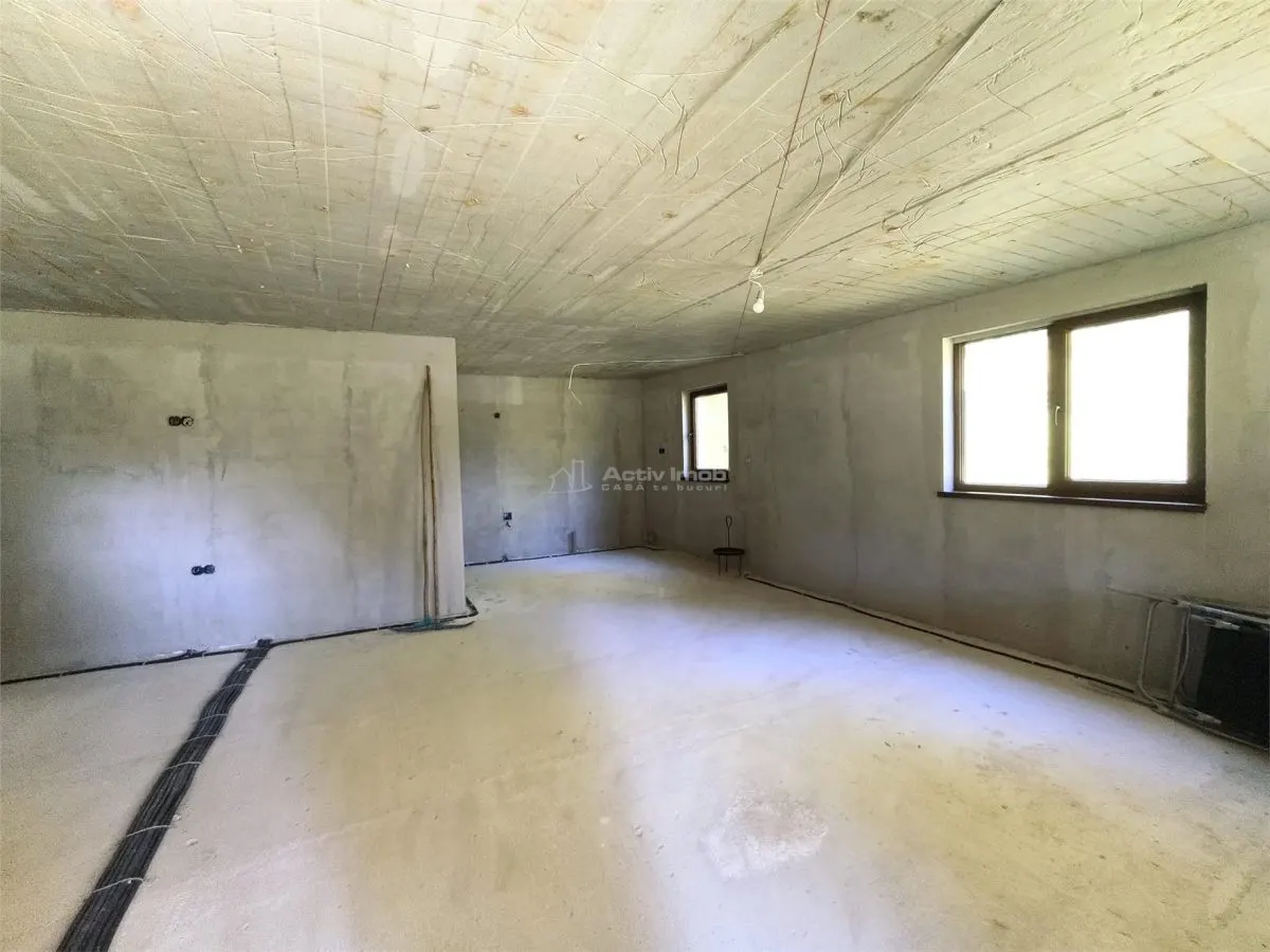 Maison de Vacances à Vendre Valea Avrigului - foto 8
