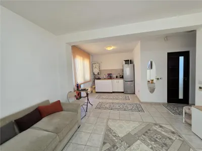 2-Bedroom Semi-Detached Villa Apartment with Garage – Bucuresti - foto 3