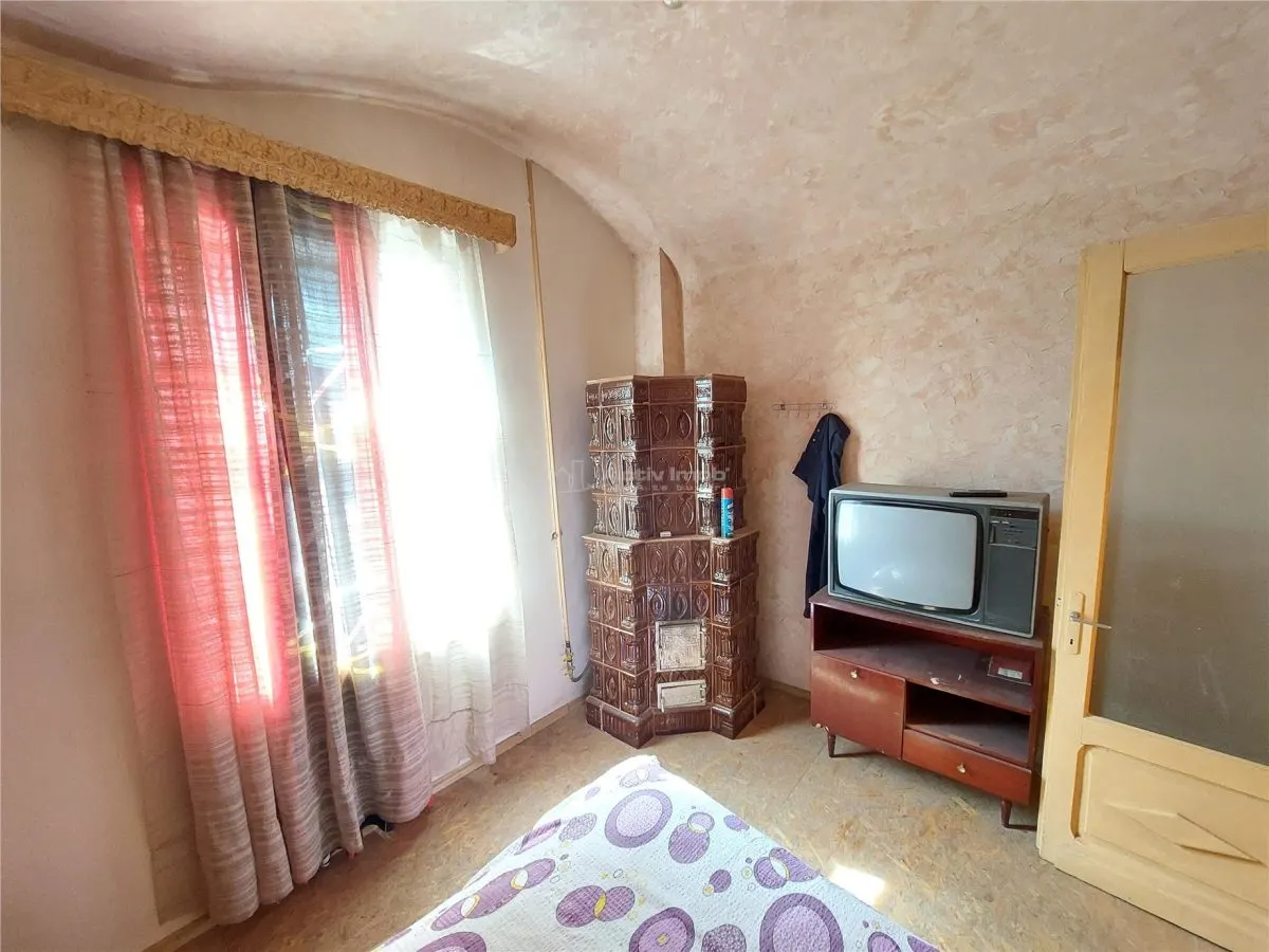 Apartment with 2 bedrooms for sale 60 sqm in Buzau, Centru area - foto 8