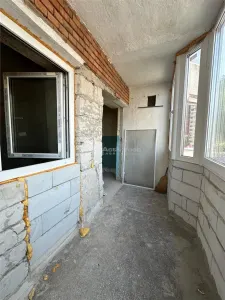Apartamento 2 Dormitorios, Distribución Semicompartimentada, Planta 1, Ultra-céntrico - foto 2