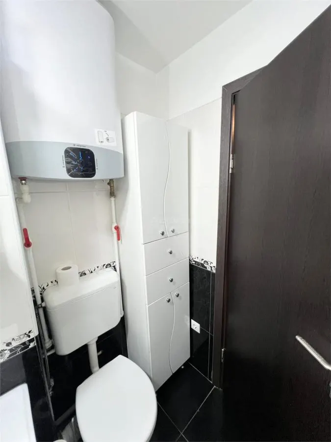 Appartement 2 Pièces Distribution Séparée - Tineretului - Rue Constantin Radulescu-Motru - foto 13