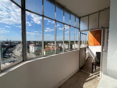 Lugoj, 3-Bedroom Apartment, 92 sqm, 8th Floor, Tower Block, OMV Zone, Panoramic Views - foto 12
