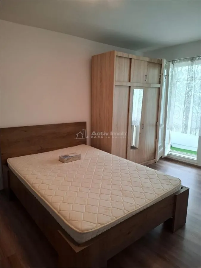 Vitan - Olimpia: 2-Bedroom Apartment, 2nd Floor, 1979 Building, 61 sqm - foto 9