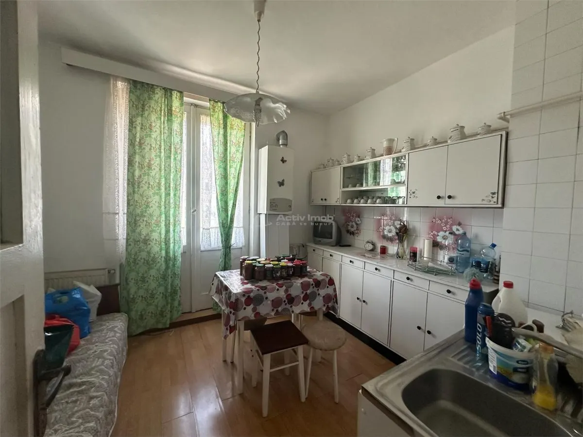 Resita, Apartamento de 3 Dormitorios, Distribución Separada, Planta Baja, Lunca - foto 19