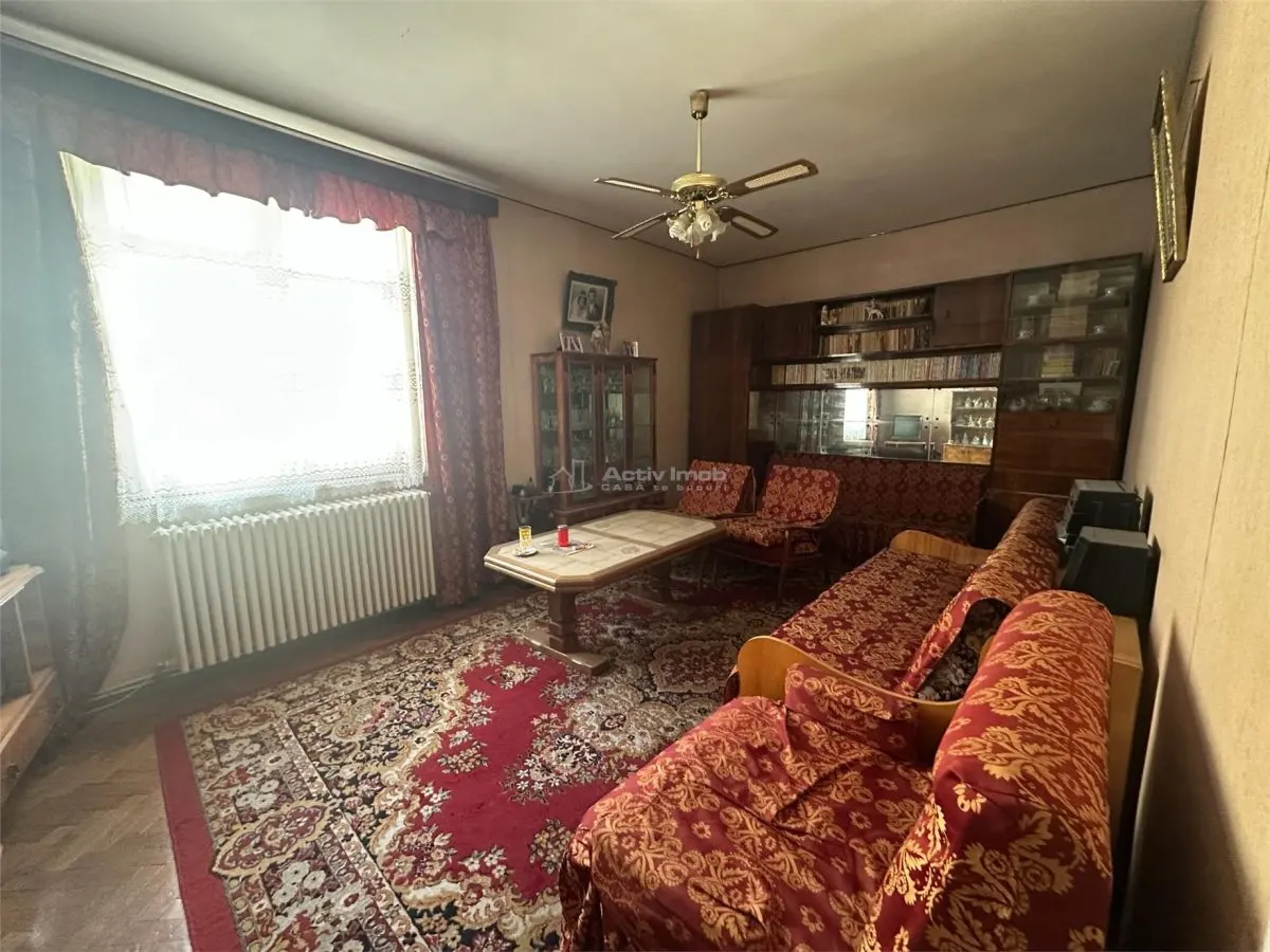 Resita, Apartamento de 3 Dormitorios, Distribución Separada, Planta Baja, Lunca - foto 20