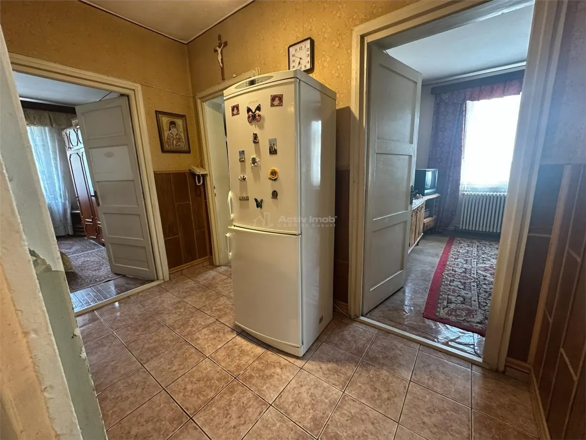Resita, Apartamento de 3 Dormitorios, Distribución Separada, Planta Baja, Lunca - foto 7