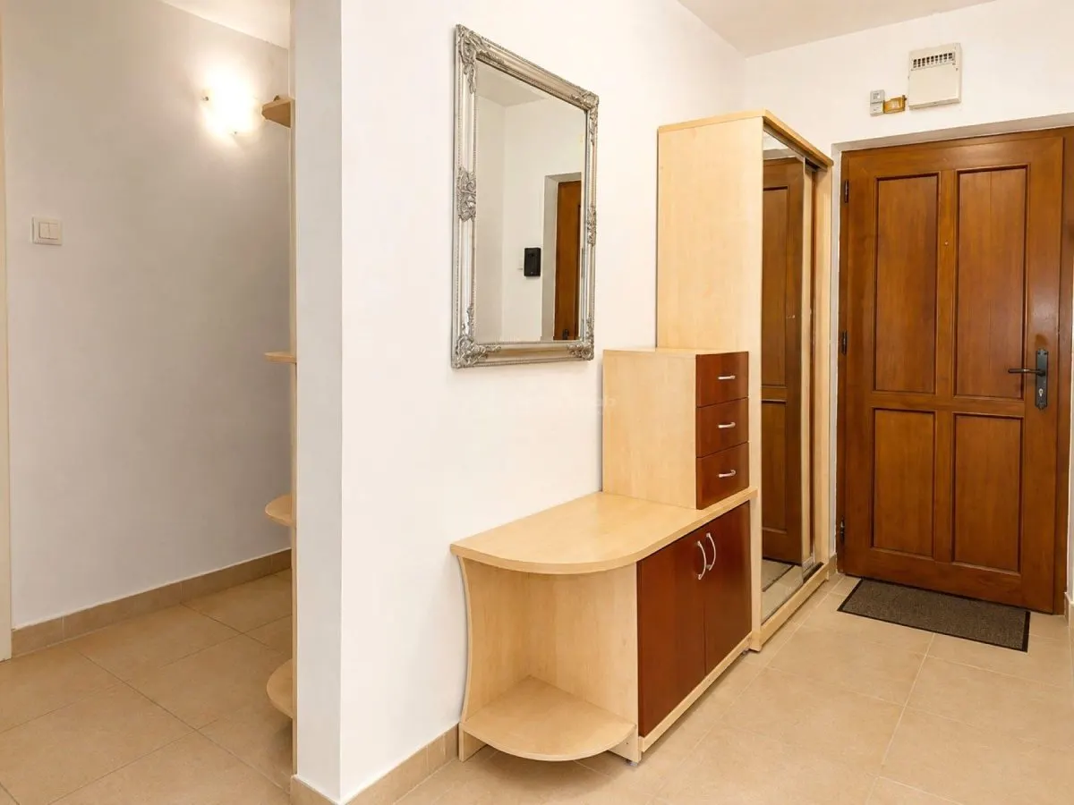 Appartement Quatre Chambres, 2e Étage, Ultracentral Baia Mare - foto 11