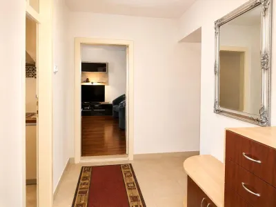 Appartement Quatre Chambres, 2e Étage, Ultracentral Baia Mare - foto 12