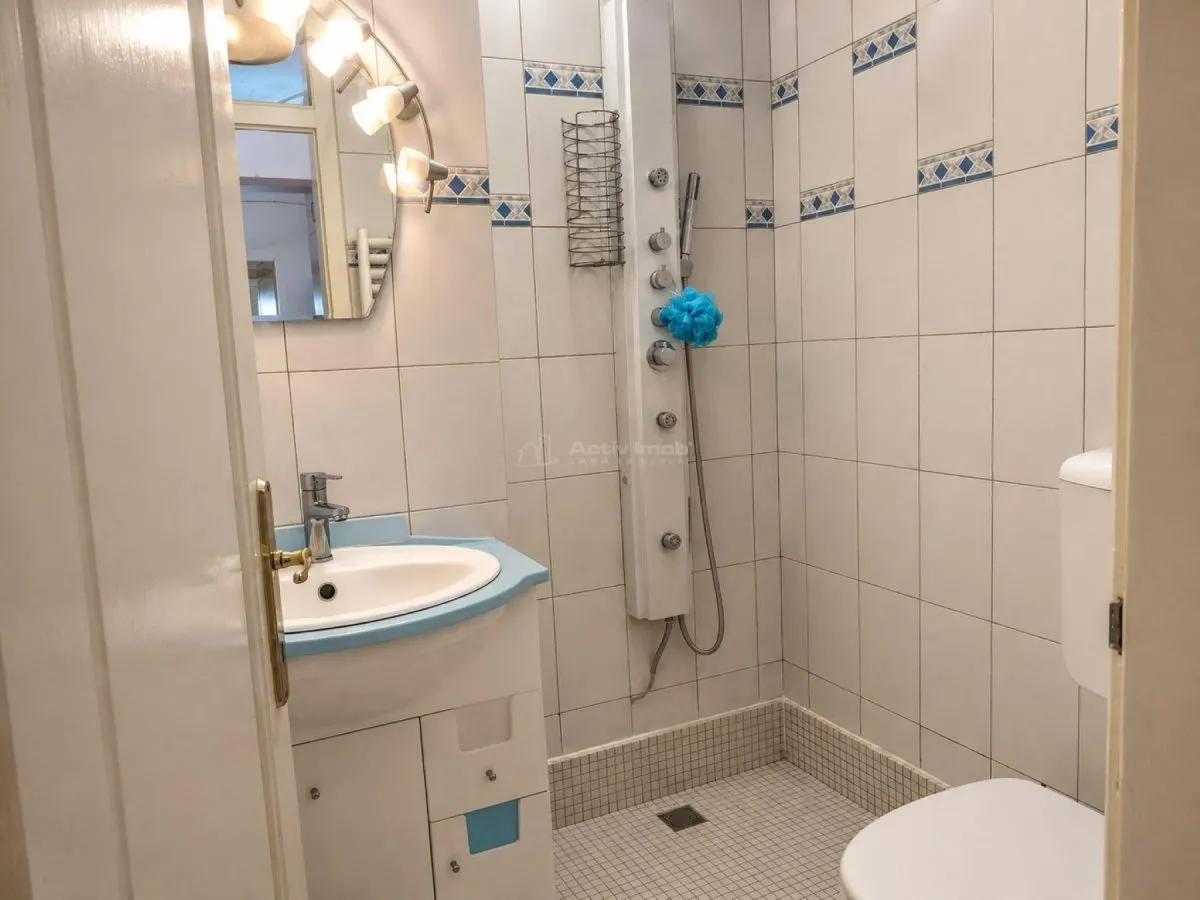 Appartement Quatre Chambres, 2e Étage, Ultracentral Baia Mare - foto 5