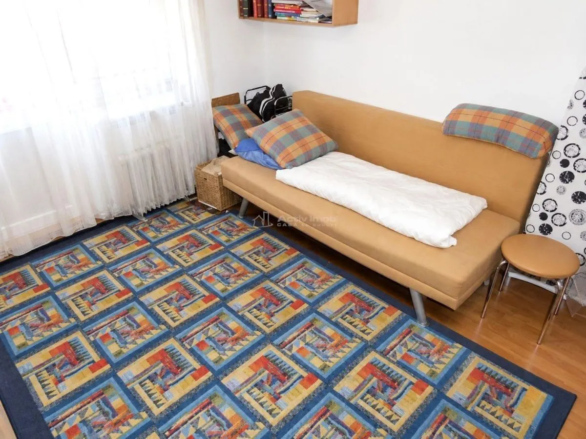 Appartement Quatre Chambres, 2e Étage, Ultracentral Baia Mare - foto 8