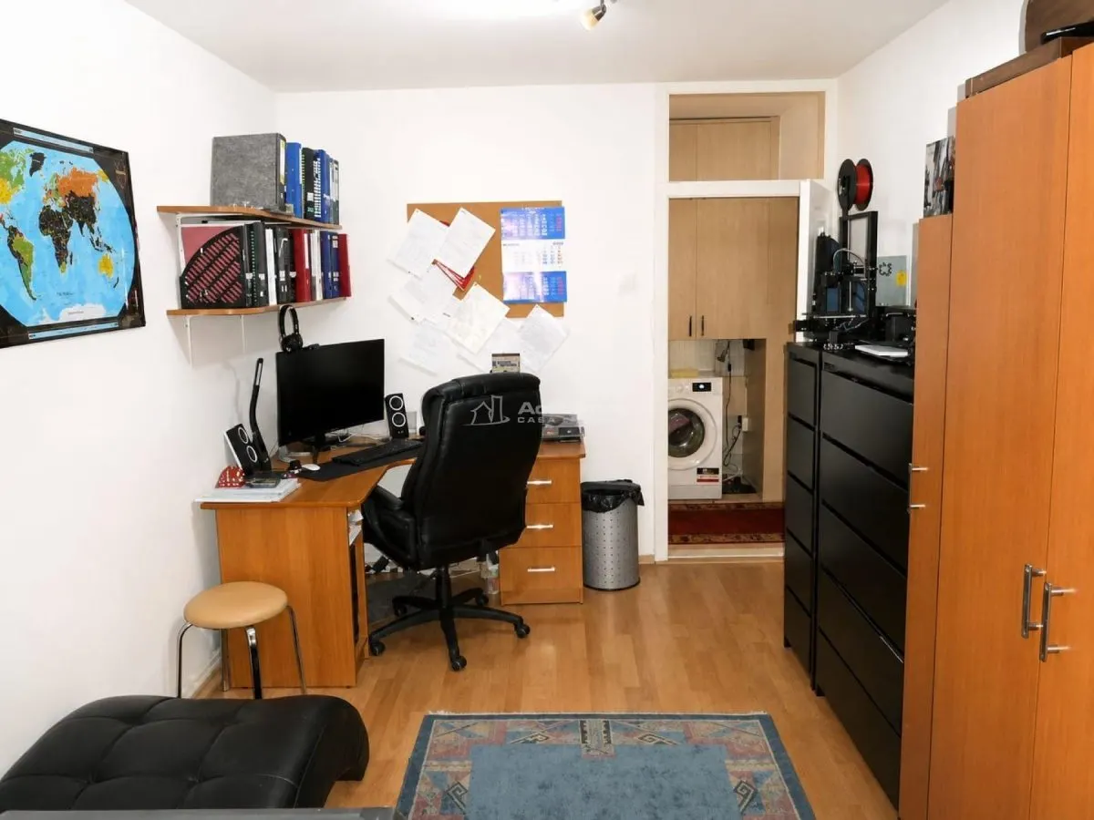 Appartement Quatre Chambres, 2e Étage, Ultracentral Baia Mare - foto 10